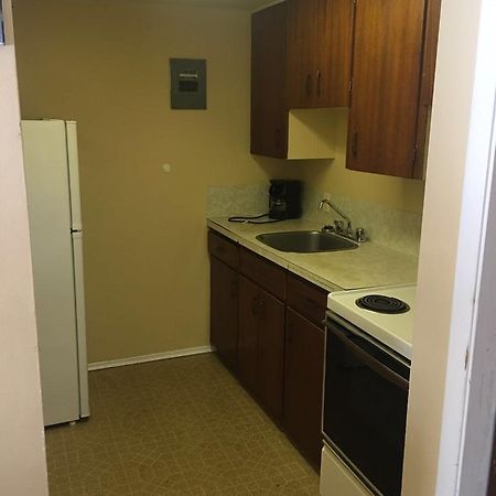 Travellers Rest Motel Salmon Arm Ngoại thất bức ảnh